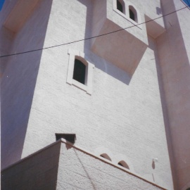 خزان مياه ديرستيا